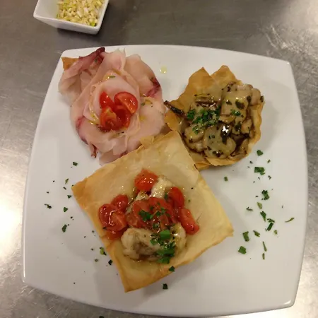 Ristorante Flora Отель Витторио-Венето